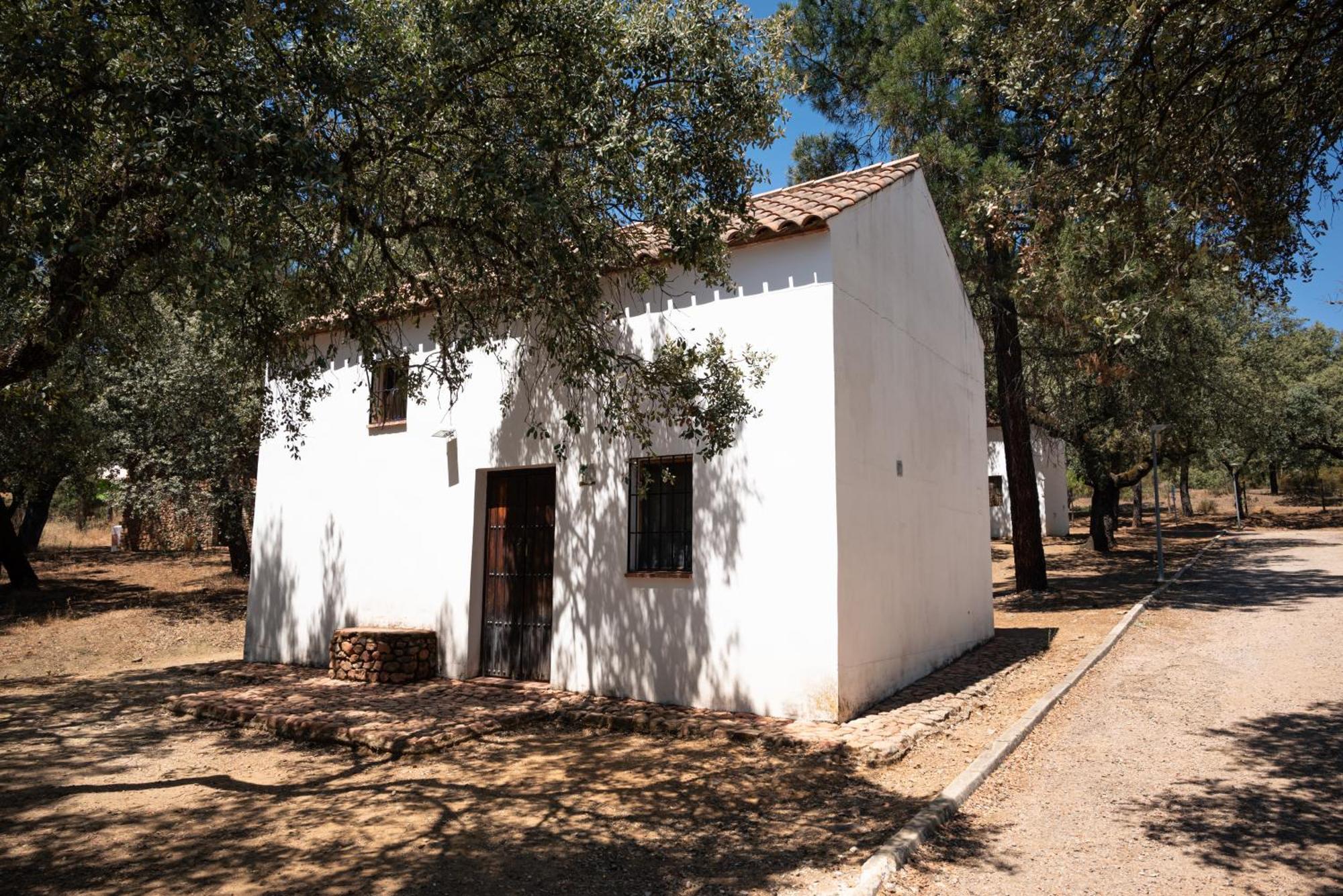 Bungalows Puente Nuevo Villaviciosa de Córdoba Exterior foto